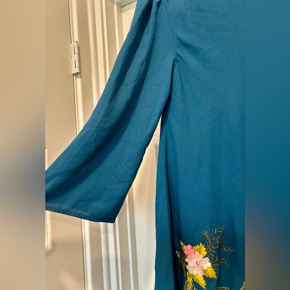 Anthropologie Varun Bahl Hydrangea Floral Dress Blue Applique Embroidery Sz 12 - Picture 10 of 11